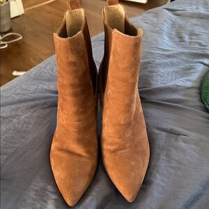 Veronica Beard Leeland Chelsea boot